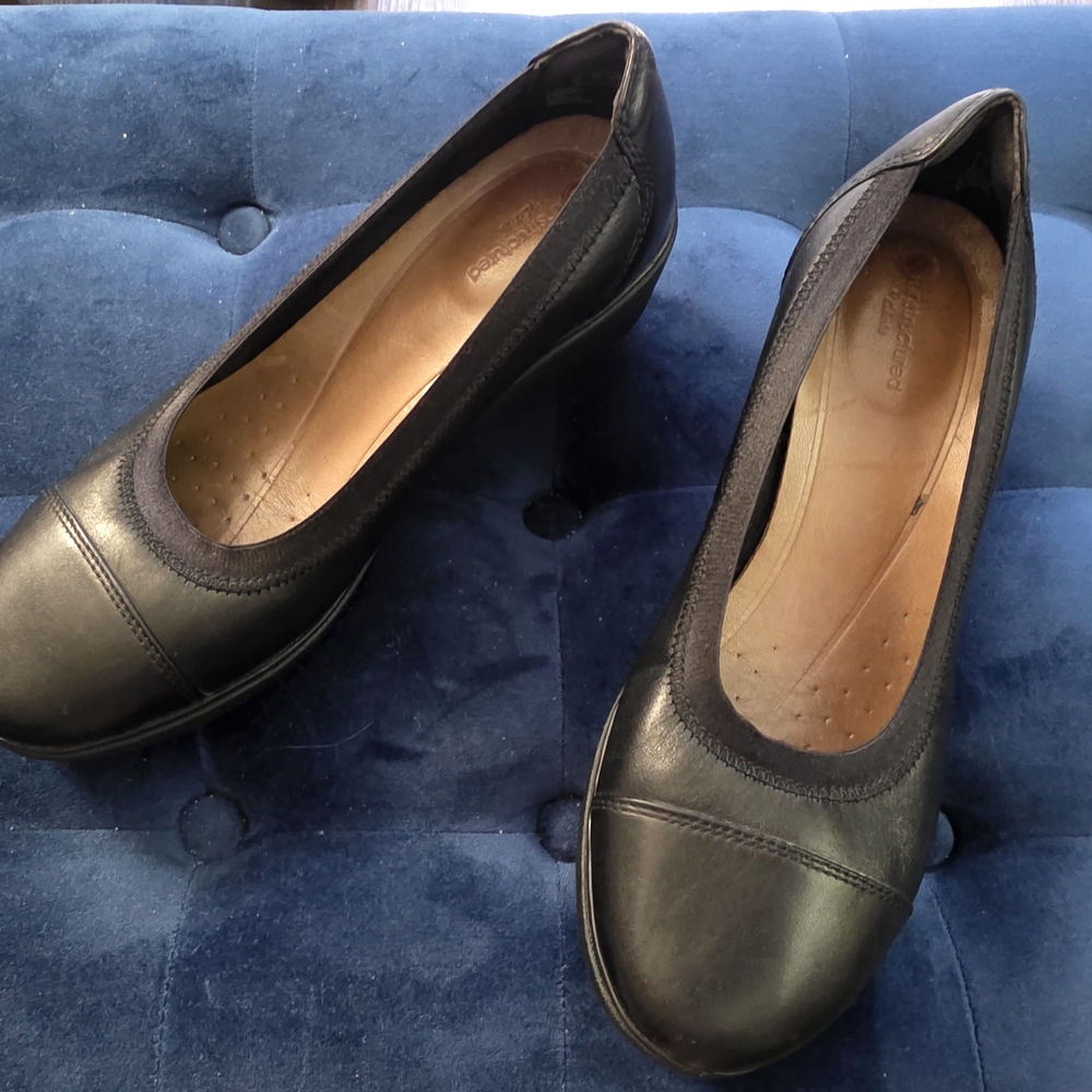 Women's Black Slip-On Shoes